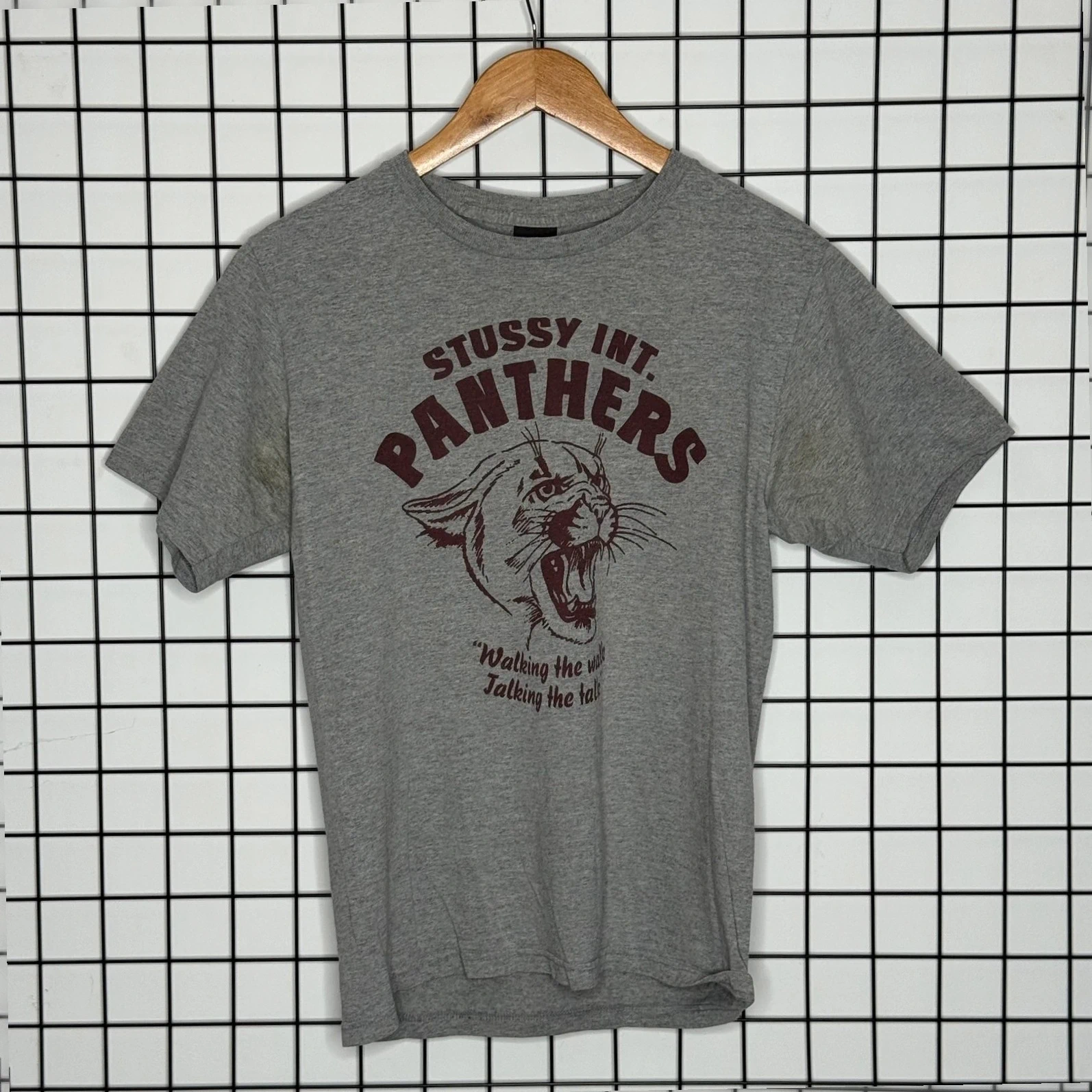 Stussy koszulka Czarna Bordowa z Nadrukiem Vintage