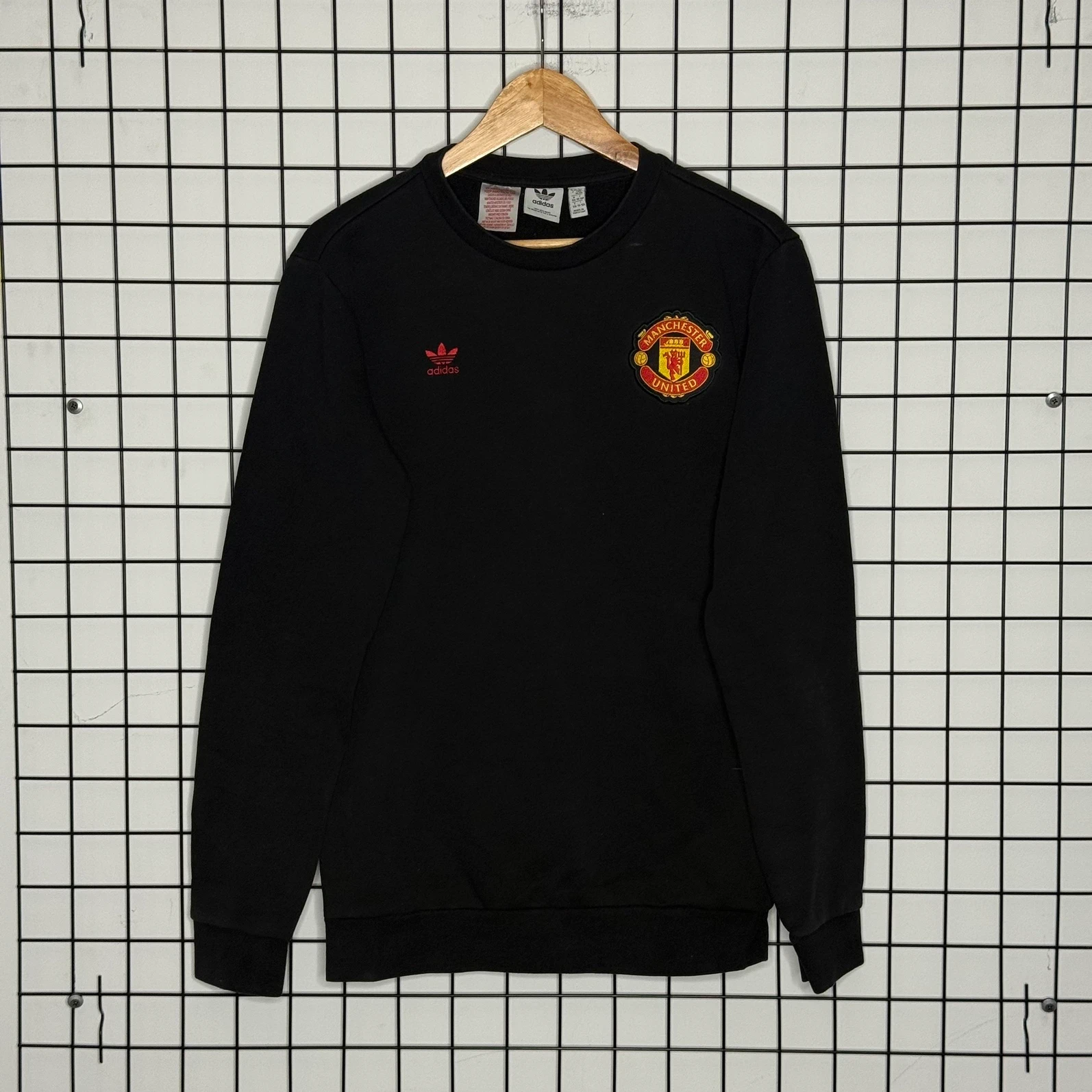 Adidas Bluza Manchester United Crewneck M Vintage Retro - widok ogólny przód vintage