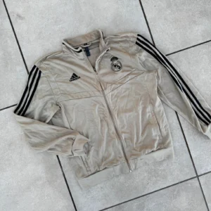 Adidas Bluza Real Madryt Piłkarska XL Vintage Streetwear - zdjęcie 3