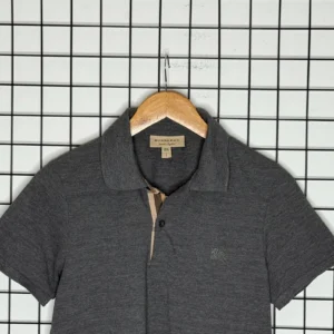 Burberry Koszulka Polo Szara z Haftem M Vintage Streetwear - zdjęcie 3