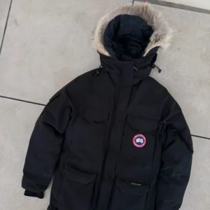 Canada Goose Parka Expedition M Vintage Streetwear Czarna - zdjęcie 4