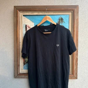 Fred Perry Koszulka Czarna Logo Haft XL Vintage Streetwear - zdjęcie 4