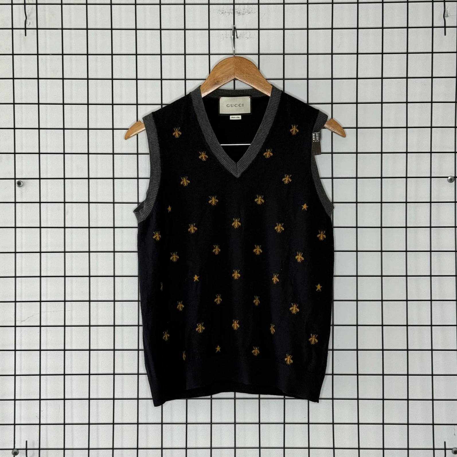 Gucci Kamizelka Wełniana Haft L Vintage Streetwear - widok ogólny przód vintage