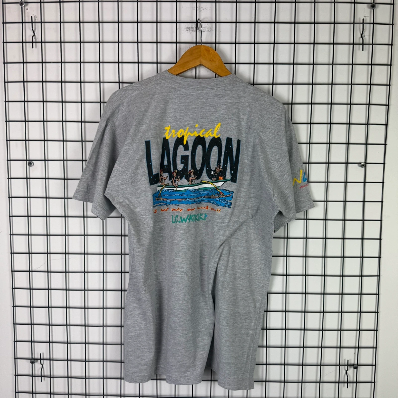 Lagoon Koszulka Szara z Nadrukiem XXL Vintage Streetwear - widok ogólny przód vintage