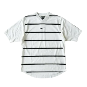 Nike Koszulka Center Swoosh L Vintage Streetwear Retro - widok ogólny przód vintage