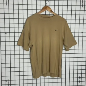 Nike Koszulka Mini Swoosh XL Vintage Streetwear Retro Khaki - zdjęcie 3