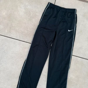 Nike Spodnie Dresowe Retro Szerokie M Vintage Streetwear - zdjęcie 4