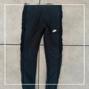 Nike Spodnie Dresowe Slim M Vintage Streetwear Czarny - zdjęcie 4