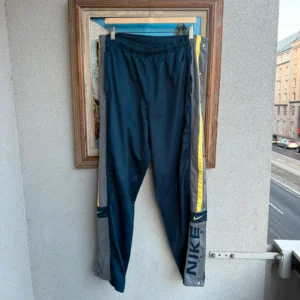 Nike Spodnie Trackpants Granatowe XL Vintage Streetwear - zdjęcie 2