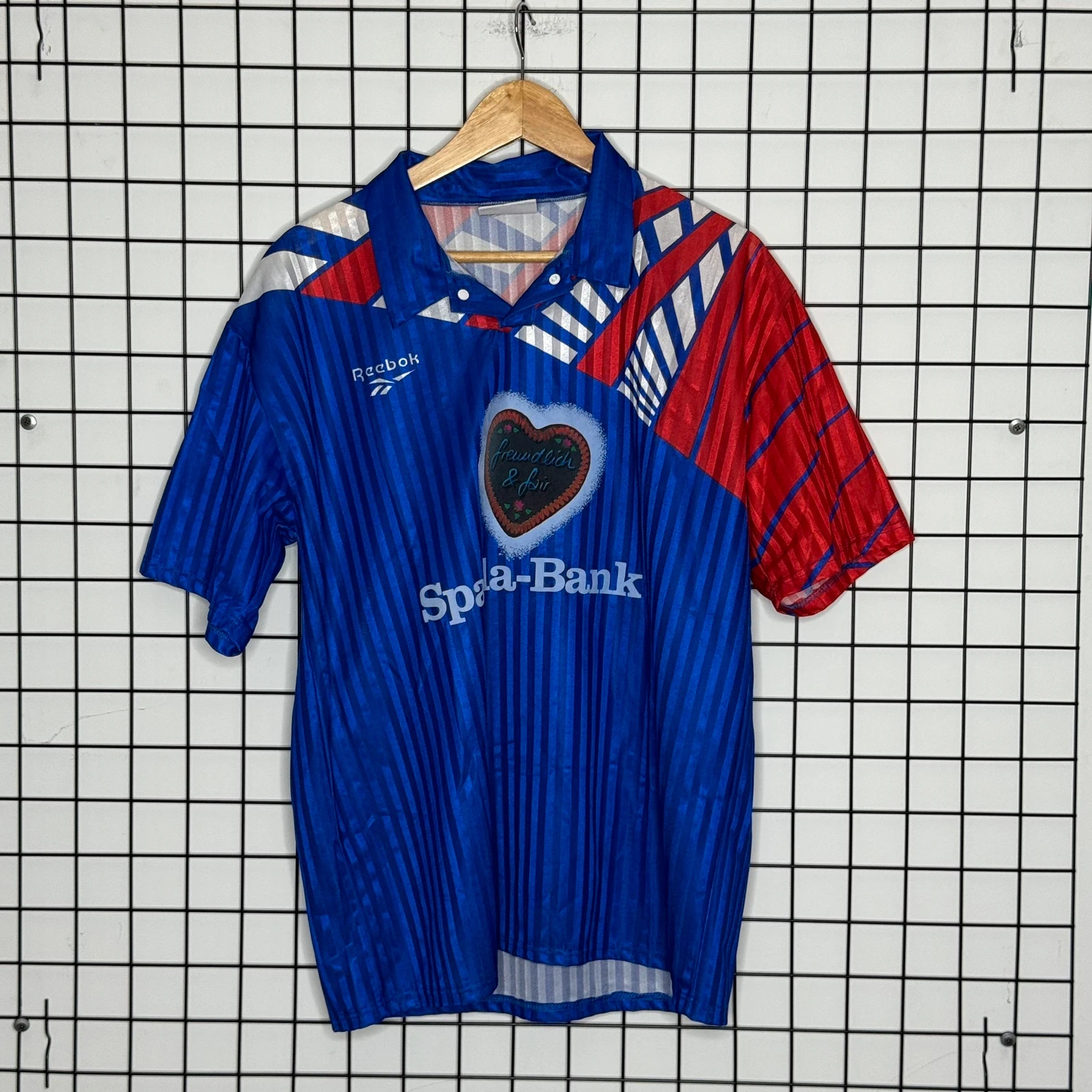 Reebok Koszulka Jersey Piłkarska XL Vintage Streetwear - widok ogólny przód vintage