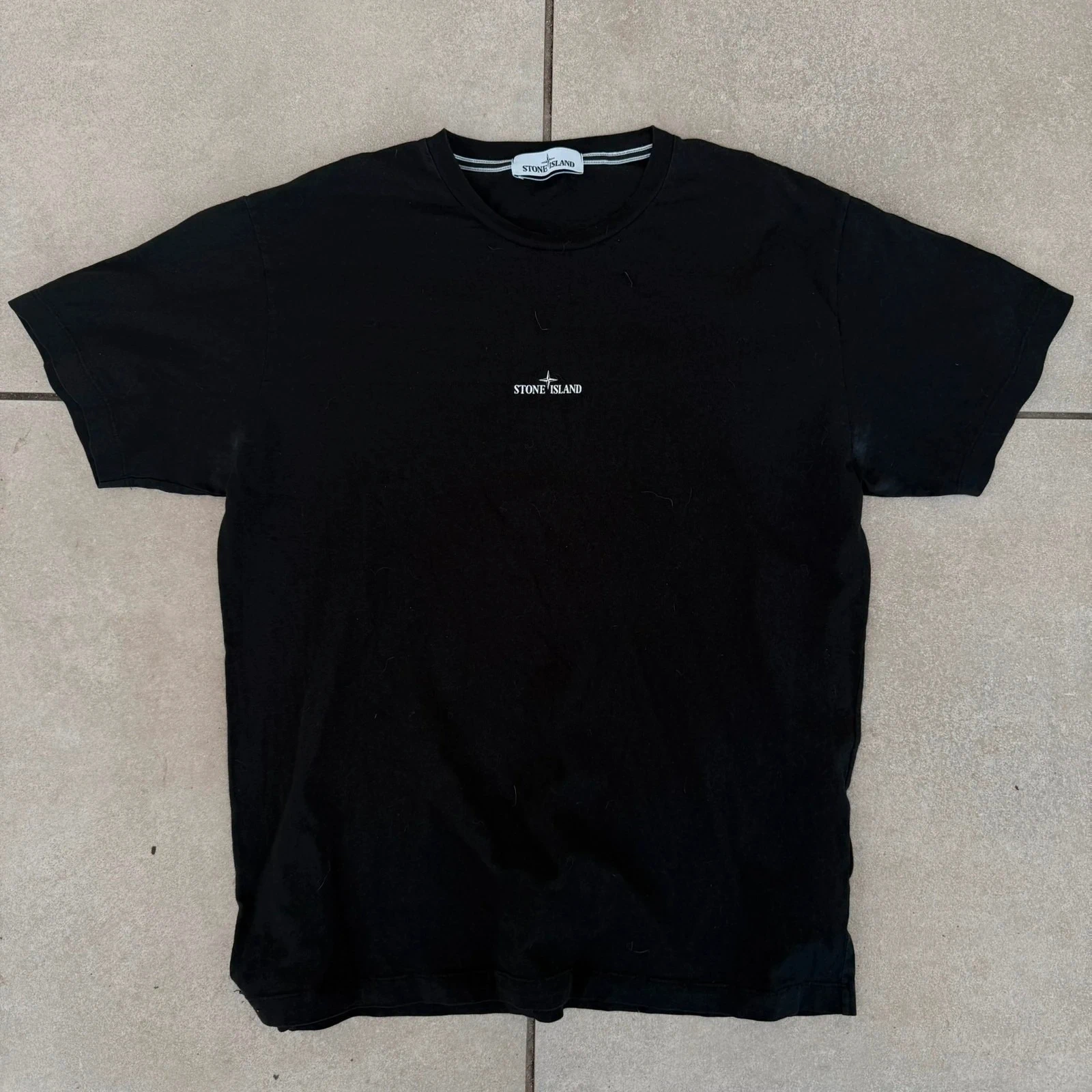 Stone Island Koszulka Czarna XXXL Vintage Streetwear - widok ogólny przód vintage