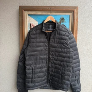 Tommy Hilfiger Kurtka Puchowa Ocieplana M Vintage Retro - zdjęcie 4