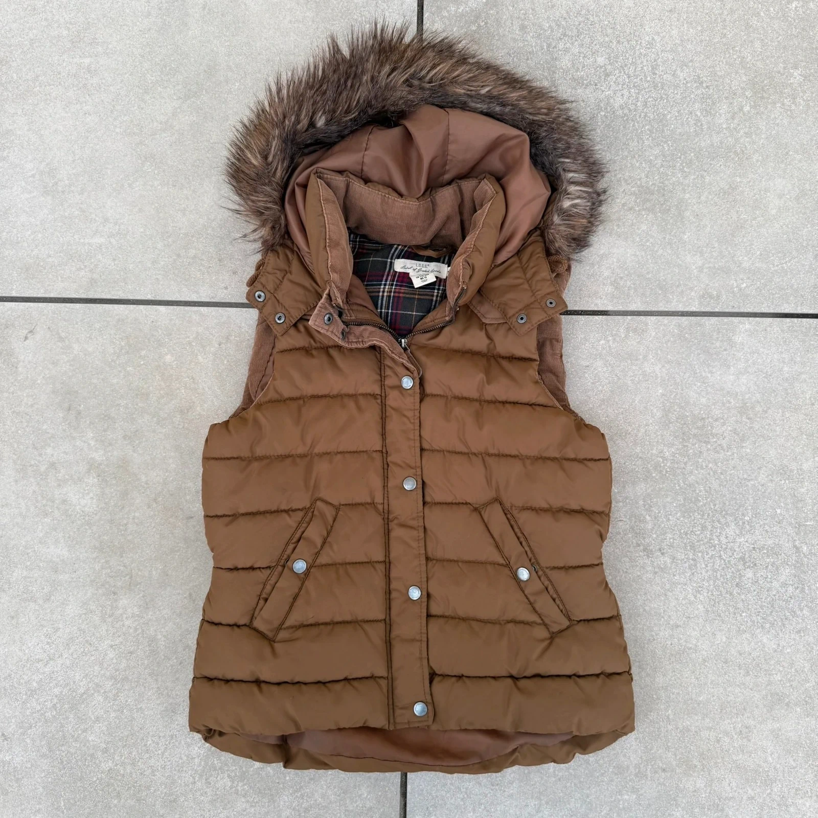 Vintage Love Kamizelka Futerko XXXS Vintage Streetwear - widok ogólny przód vintage