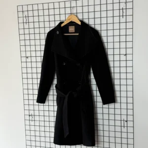 Boss Płaszcz Czarny z Paskiem 38 Vintage Retro Streetwear - zdjęcie 4